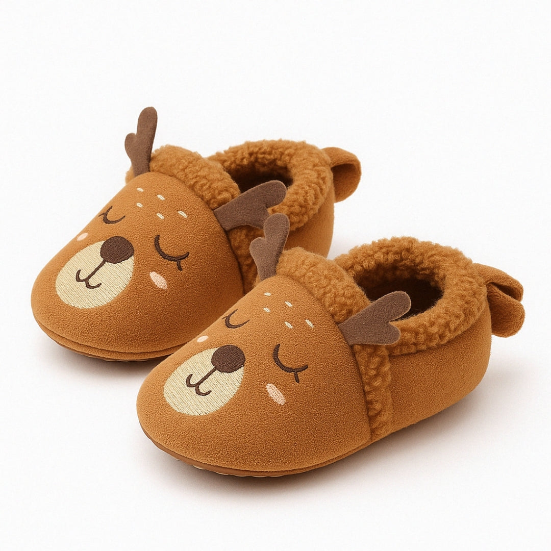 Chaussons Cerf pour Bébé – Confort & Fantaisie pour l’Hiver